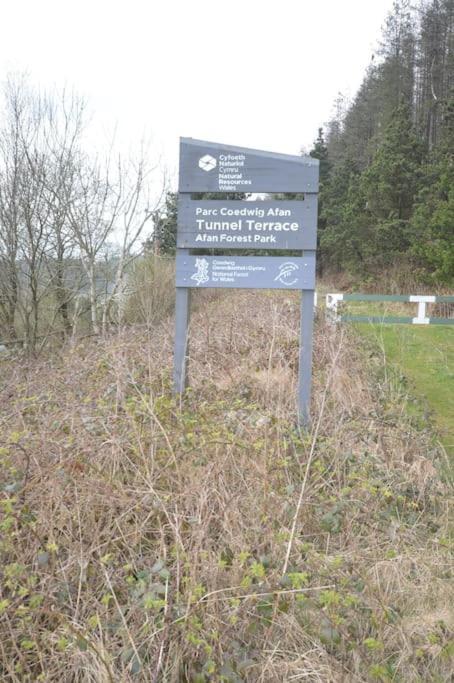 Mountain Escape - Cosy 2 Bed House In Afan Valley